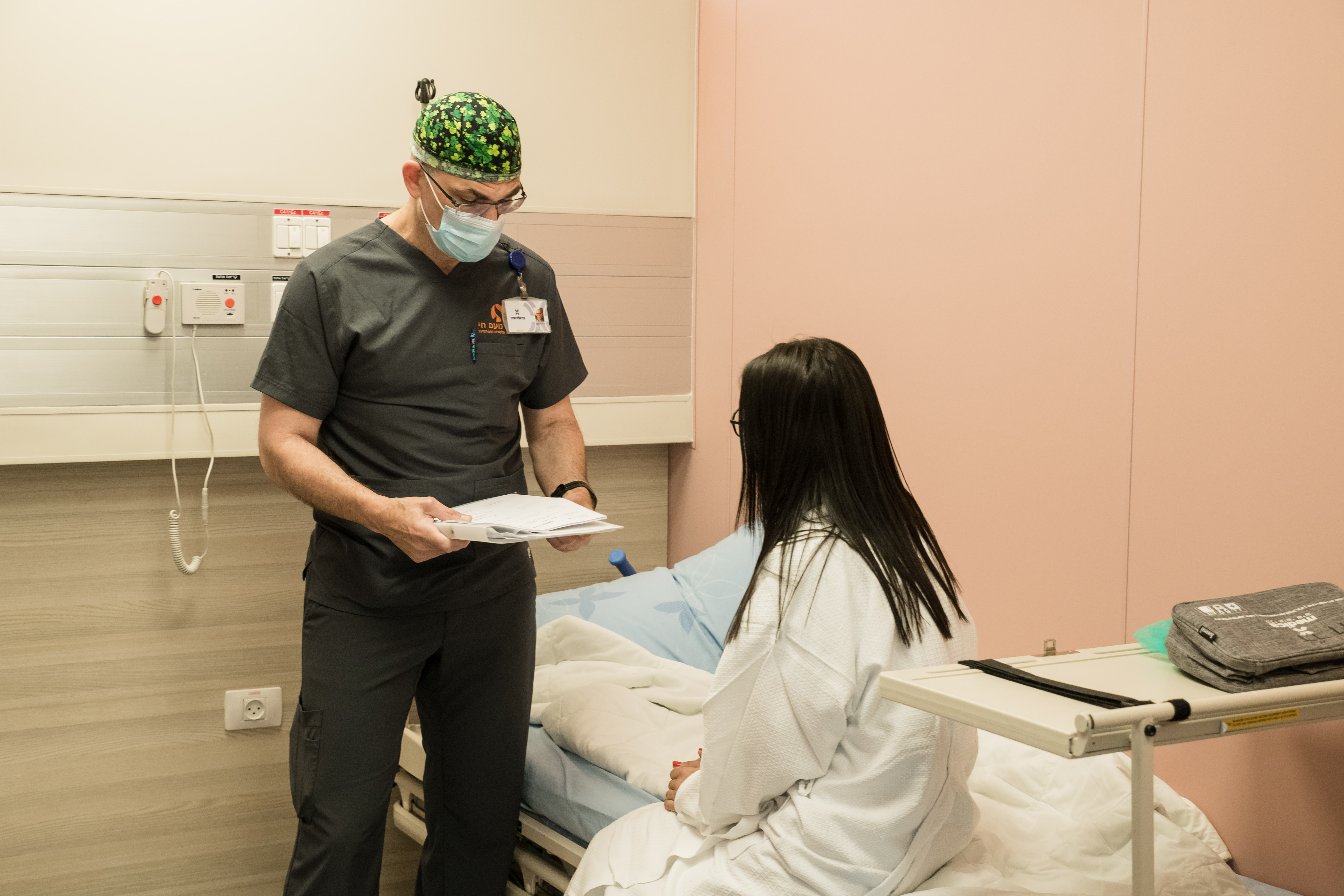 הגדלת חזה הסבר על סיכונים